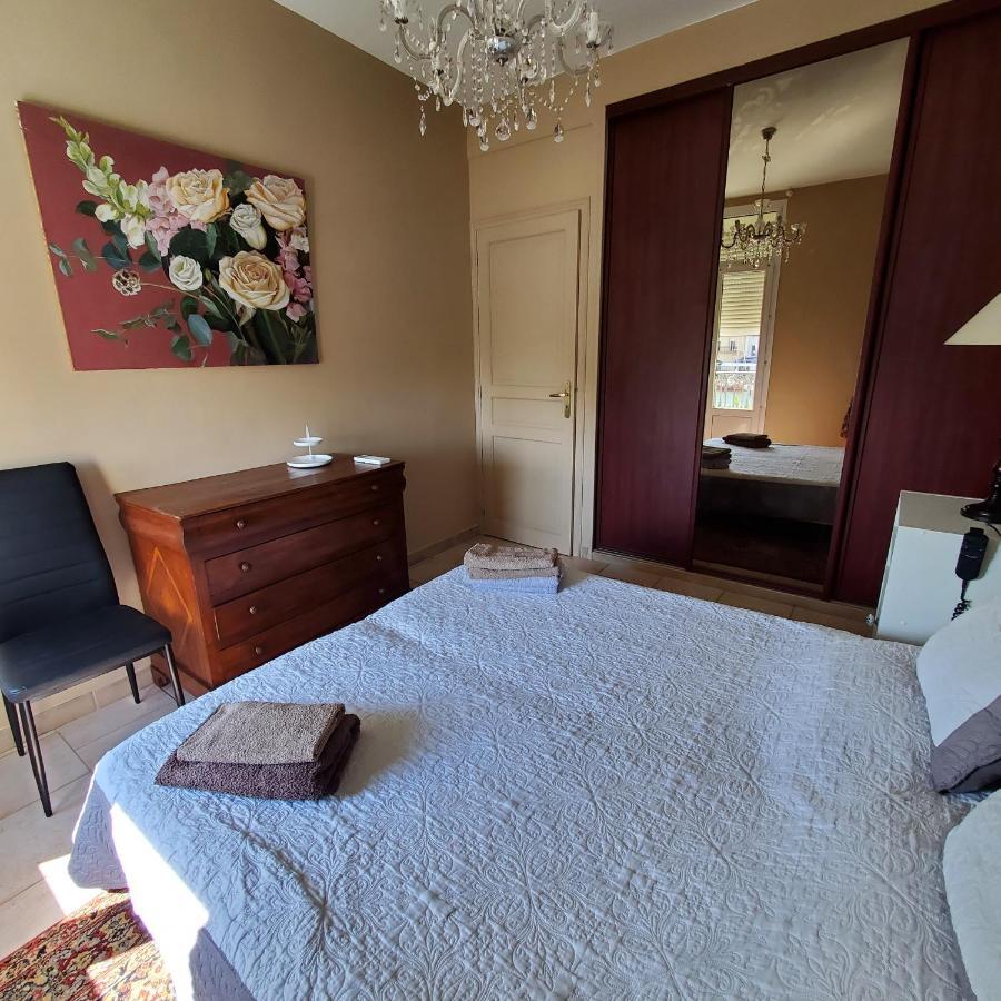 Le Vent Dans Les Voiles - Appartement Classe 4 Etoiles Mèze Kültér fotó